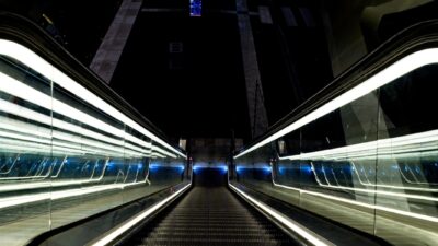 Rues, Gares, Trains